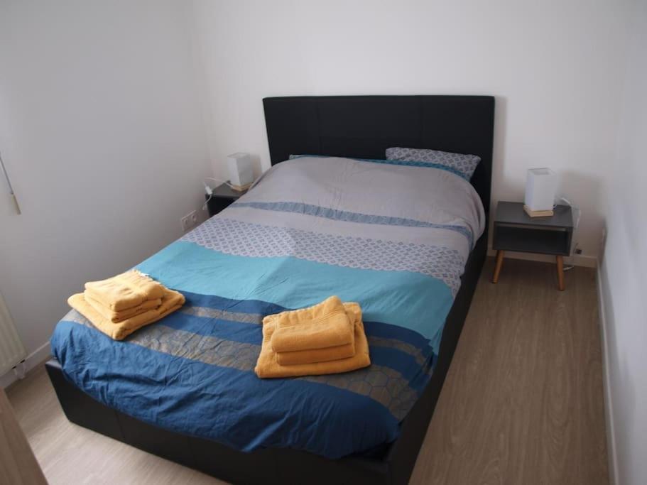 Appartement Terrasse Jardin Rive Gauche Du Port 瓦讷 外观 照片